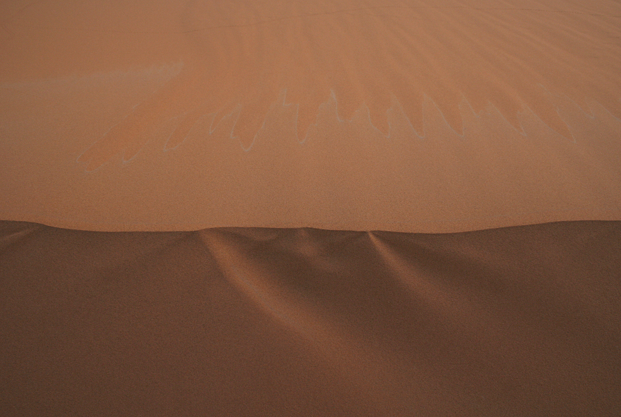 5261_Erg Chebbi - Structuren in het zand.jpg